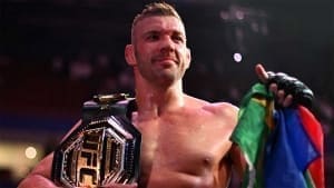 Результаты турнира UFC 312: Дрикус Дю Плесси и Вейли Чжан защитили титулы
