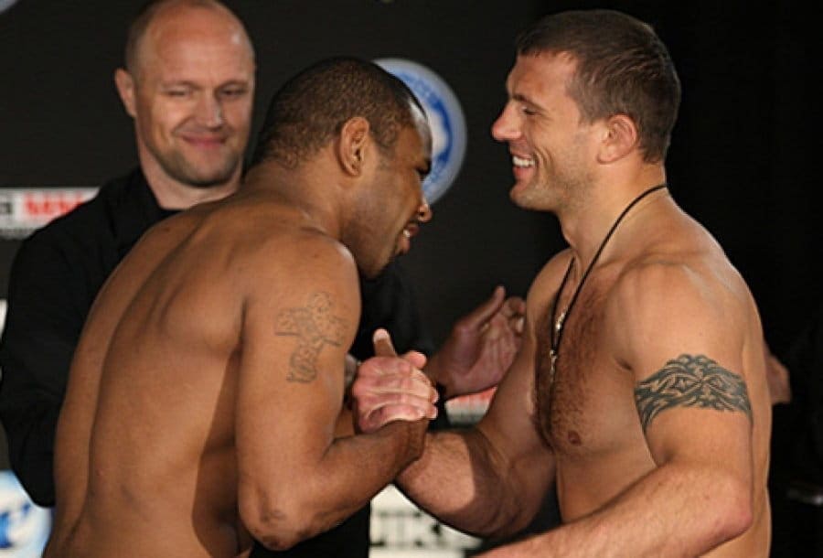 Bellator 94: Михаил Заяц против Эмануэля Ньютона (