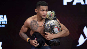 Чемпион Bellator Пэтчи Микс покинул лигу PFL