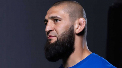 «Заставит Чимаева выглядеть человеком»: экс-чемпион Bellator ставит на Дю Плесси