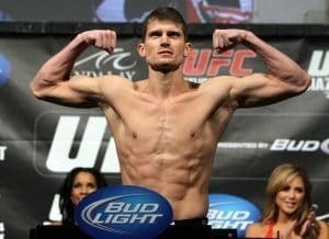 Турнир UFC Fight Night 60 лишился одного из хедлайнеров