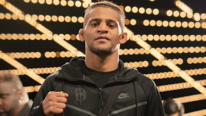 Экс-чемпион Bellator Пэтчи Микс получил топовый бой в UFC