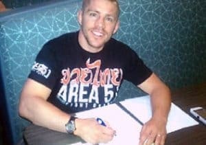 Дуэйн Людвиг подписал новый контракт с UFC