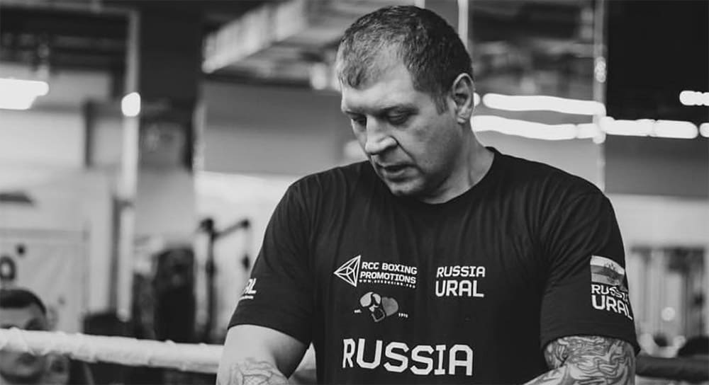 Поединок Александра Емельяненко на RCC 6 в Челябинске остается в силе