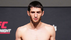 У Тагира Уланбекова сменился соперник на турнире UFC в Баку