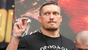 Александру Усику назначили официального претендента