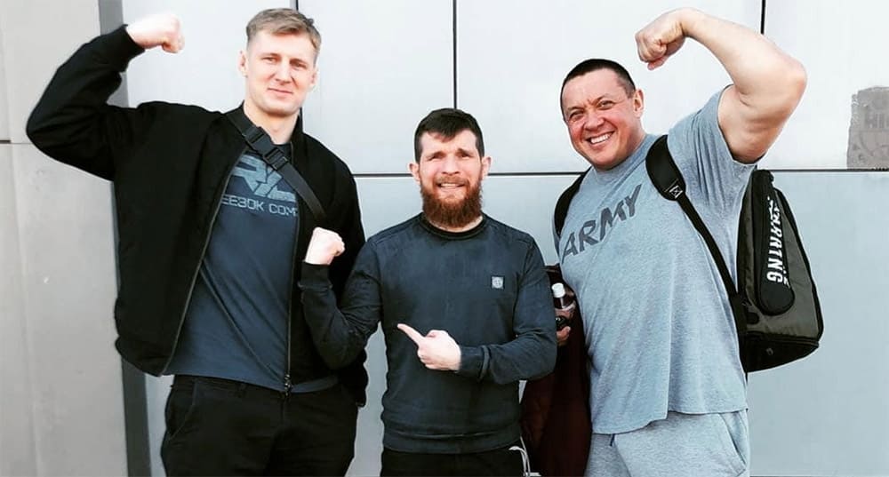 Александр Волков провел спарринг с Михаилом Кокляевым