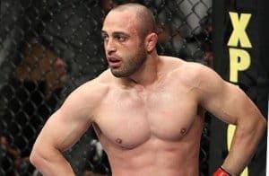 Мэнни Гамбурян получил травму и выбыл из состава участников турнира UFC 157