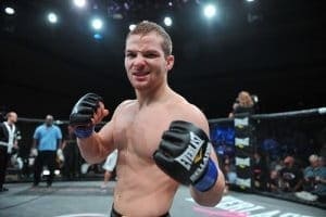 Зак Маковски подписан в UFC, встретится со Скоттом Йоргенсеном на UFC on FOX 9 в Сакраменто