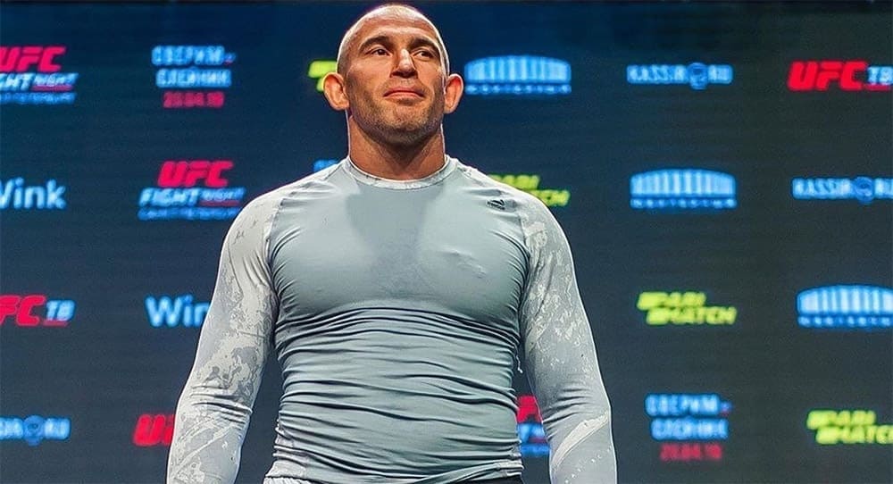 Алексей Олейник об отношении к алкоголю, турнире UFC в России, и поединке Хабиб-Порье