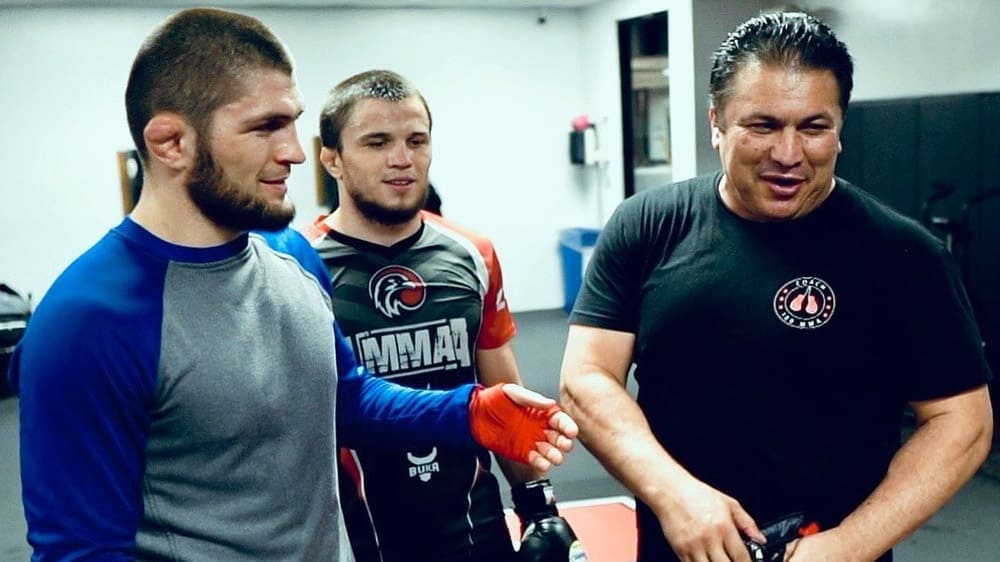 Тренер Хабиба: «Надеюсь, бой с Фергюсоном на UFC 249 состоится»
