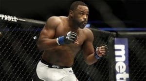 Рашад Эванс возвращается в полутяжелый вес