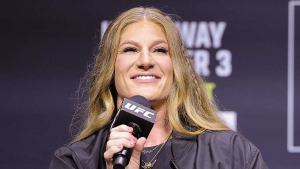 Харрисон: «Разберусь с Амандой и буду драться с кем-то особенным в Белом доме»