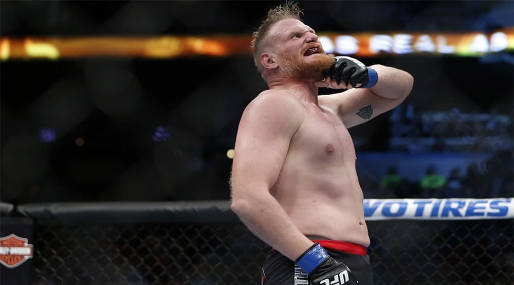 Джош Барнетт подписал контракт с Bellator