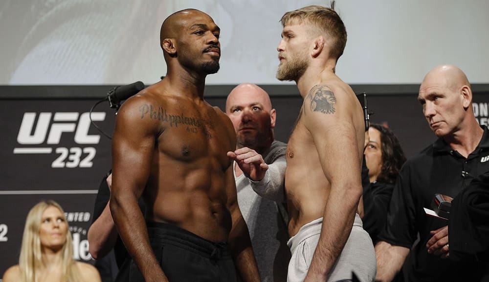 UFC 232: результаты официального взвешивания