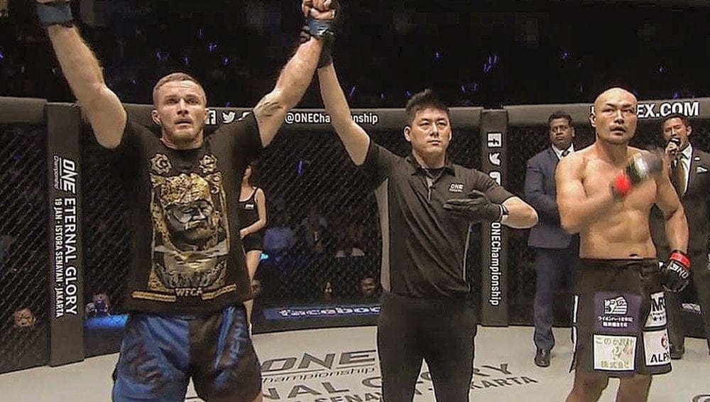 Виталий Бигдаш одержал победу на турнире One Championship Куала-Лумпуре