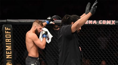 Турнир UFC в Мексике завершился скандалом