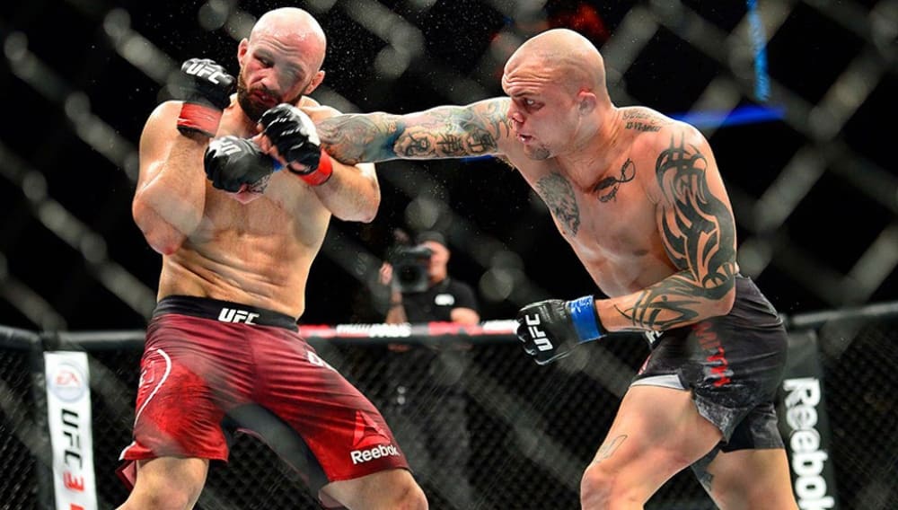 Волкан Оездемир: «Джонсу нужно прикончить Смита как можно быстрее»