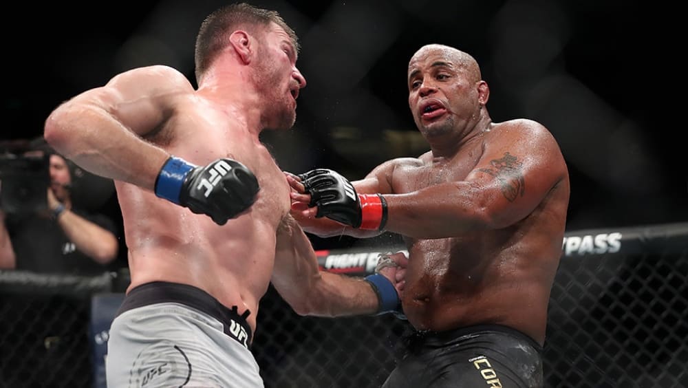 UFC 241: лучшие моменты (видео)