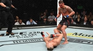 Результаты турнира UFC Fight Night 148: Петтис нокаутировал Томпсона, Блэйдс вернулся в победное русло