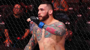 Боровшийся с рефери боец UFC Беллато ответил на обвинения в симуляции