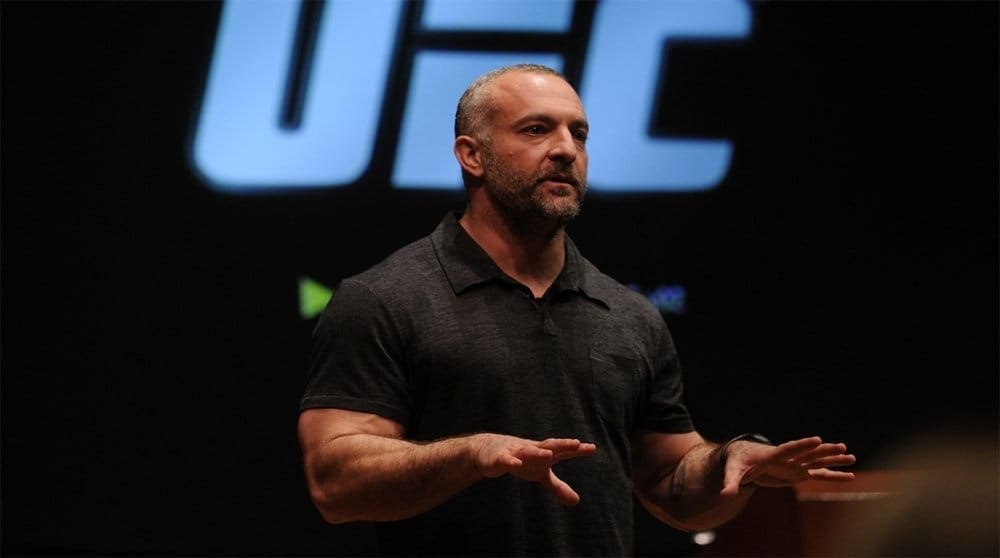 Руководство UFC отрицает продажу организации