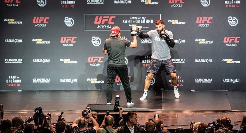 Андрей Орловский отказался отвечать на вопросы после открытой тренировки в Москве