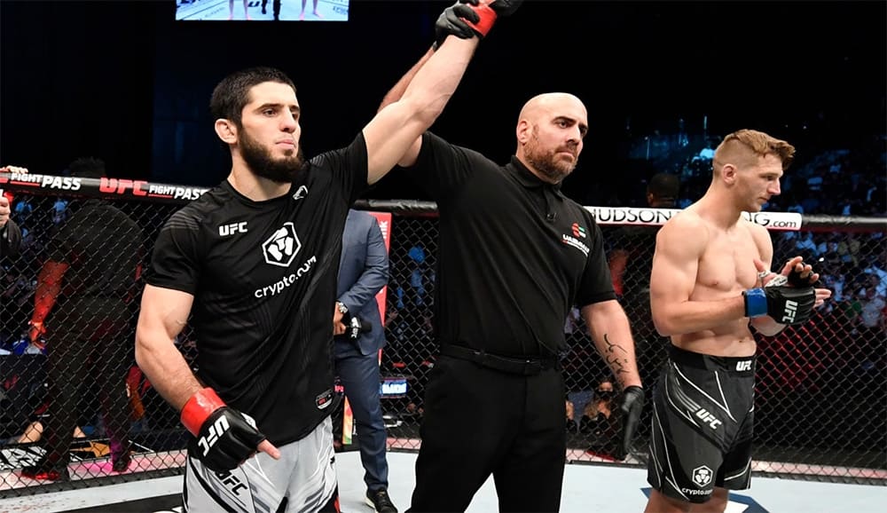 Ислам Махачев сделал заявление после победы на турнире UFC 267