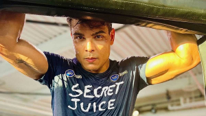 Пауло Коста бросил вызов Дрикусу Дю Плесси