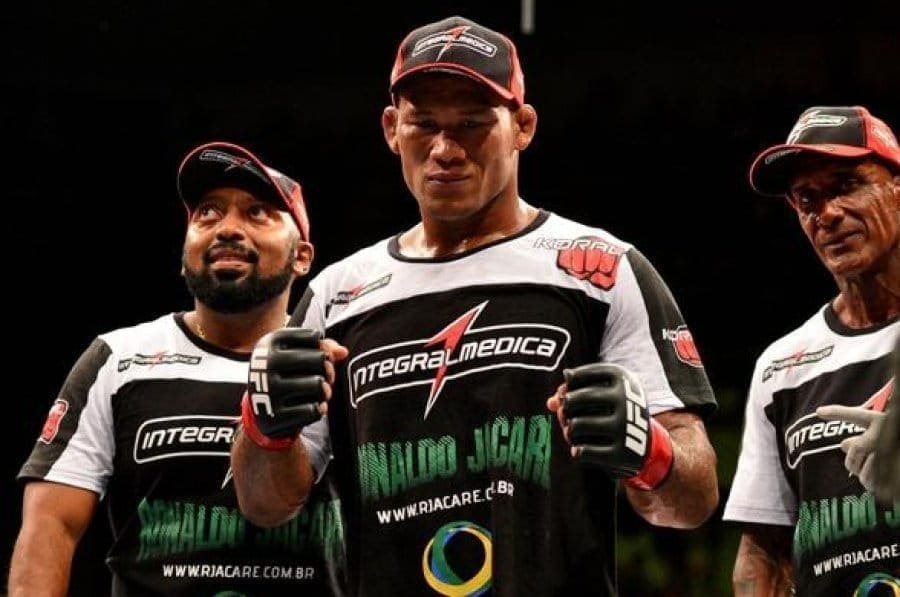 Роналдо «Жакаре» Соуза (Jacare Souza)