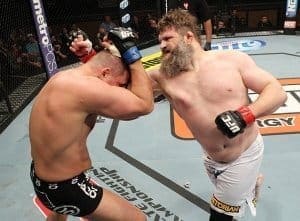 Рой Нельсон хочет драться с Джуниором Дос Сантосом или Кейном Веласкесом