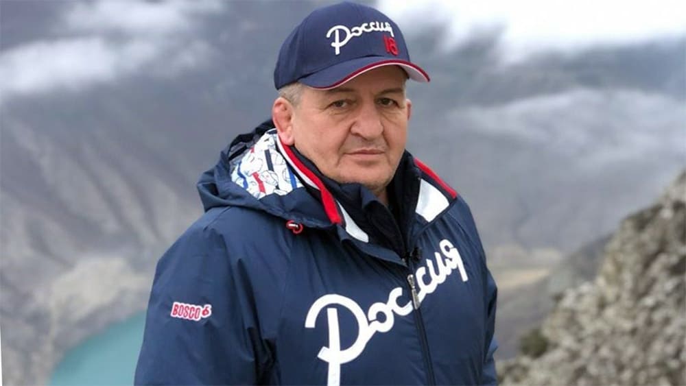 Коронавирус у Нурмагомедова-старшего пока не подтвержден, но к нему не пускают