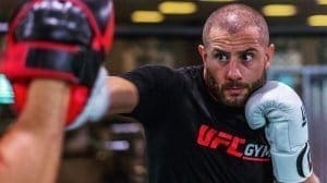 Гокхан Саки выбывает из состава участников UFC 219