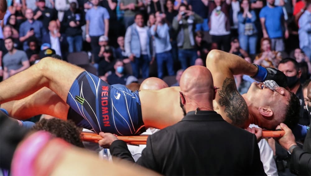 Крис Вайдмэн сломал ногу в реванше с Юрайа Холлом на UFC 261