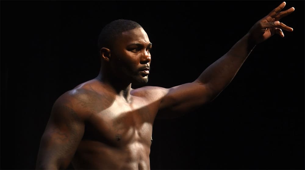 Энтони Джонсон вернется в полутяжелый дивизион UFC