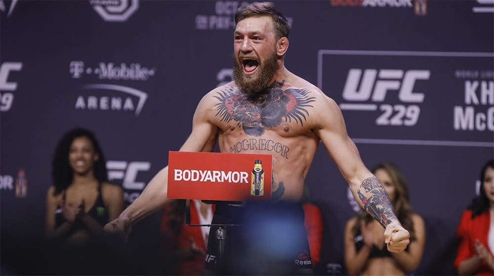Конор МакГрегор и Дональд Серроне могут разыграть временный титул UFC в легком весе