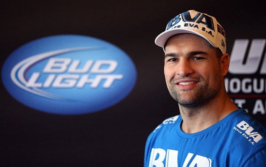 Маурисио Шогун Хуа (Mauricio "Shogun" Rua )