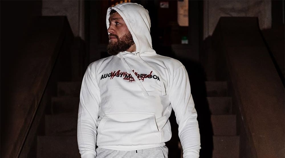 Фанат предъявил Конору МакГрегору иск на 15 000 долларов