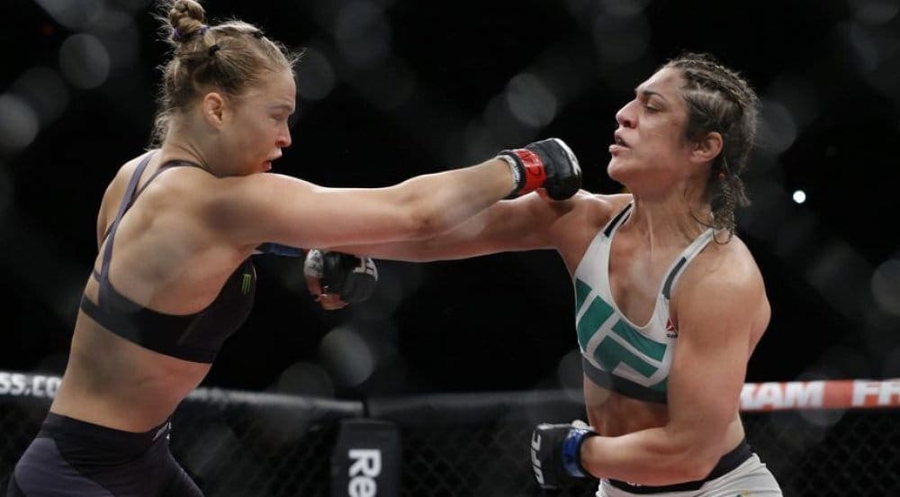 Бонусы турнира UFC 190