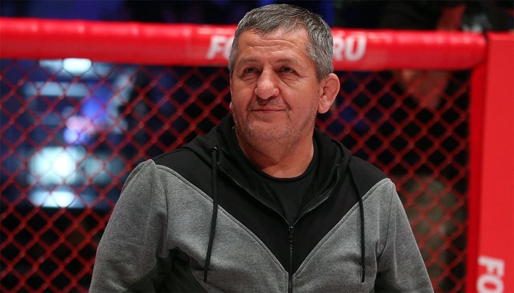 Абдулманап Нурмагомедов доставлен спецбортом в Москву