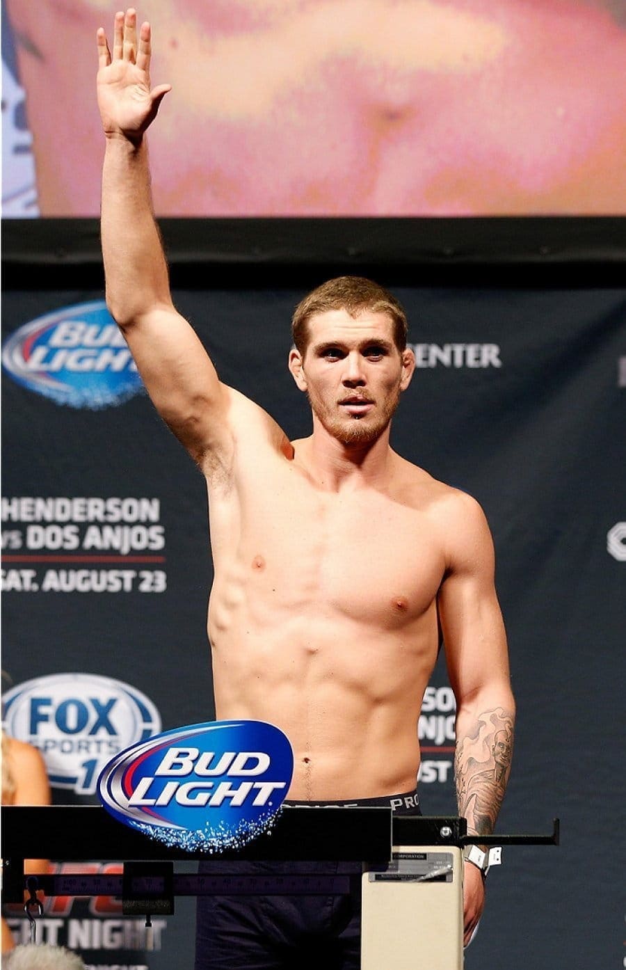 Бонусы турнира UFC Fight Night 49