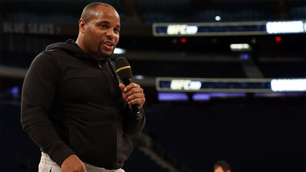 Даниэль Кормье высказался о поединках с Миочичем, Джонсом и Нганну