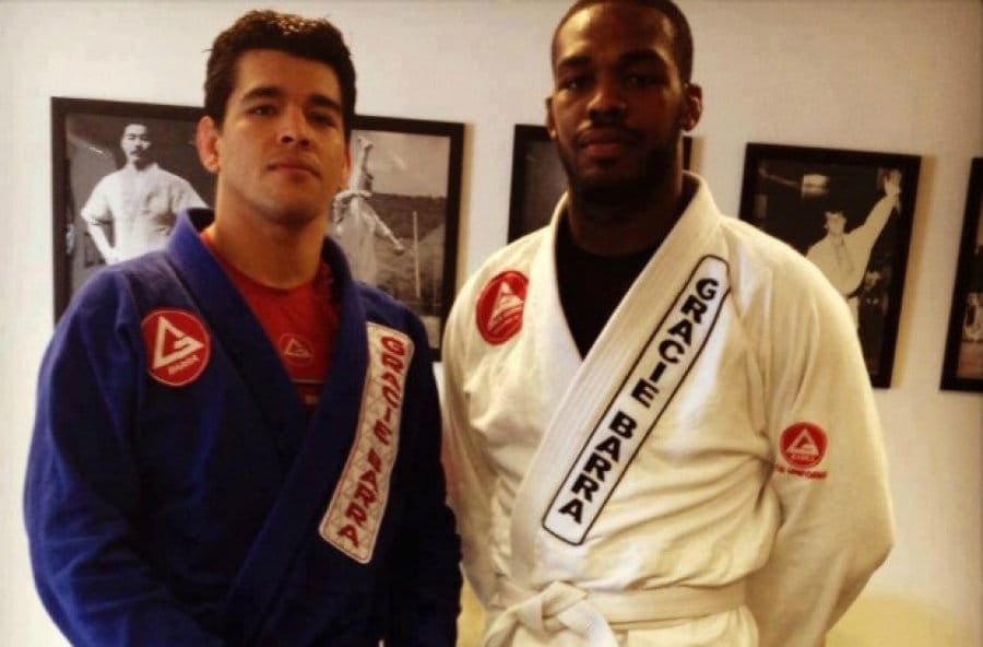 Джон Джонс - белый пояс по джиу-джитсу?