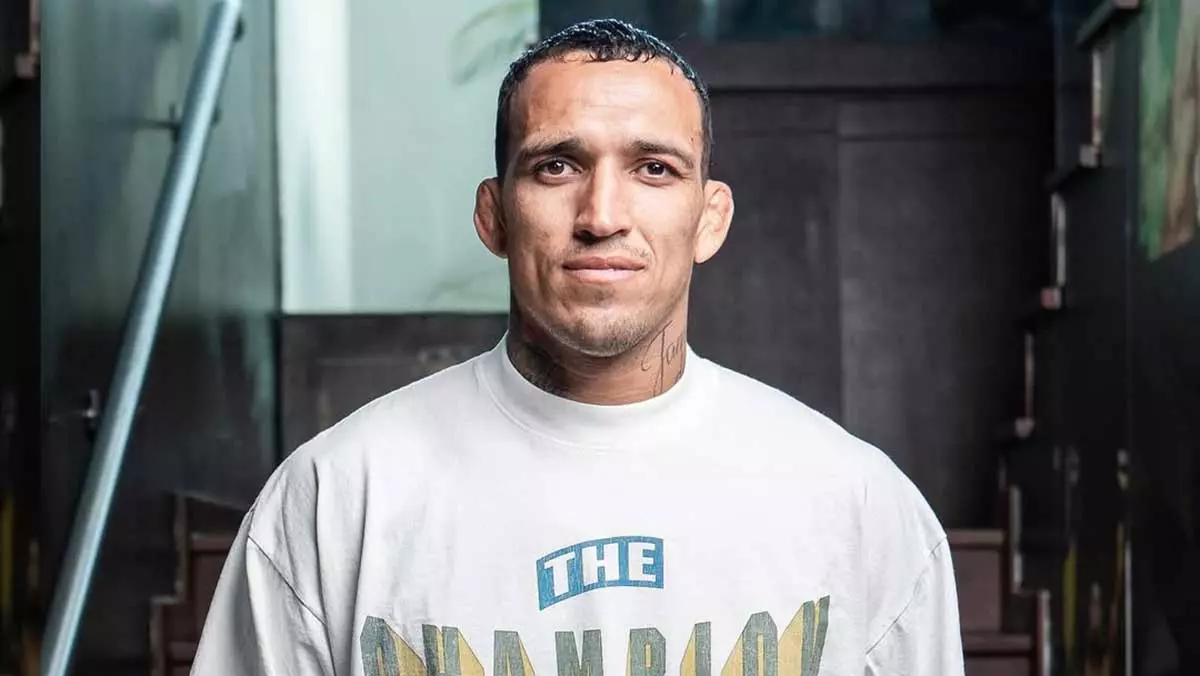 Чарльз Оливейра