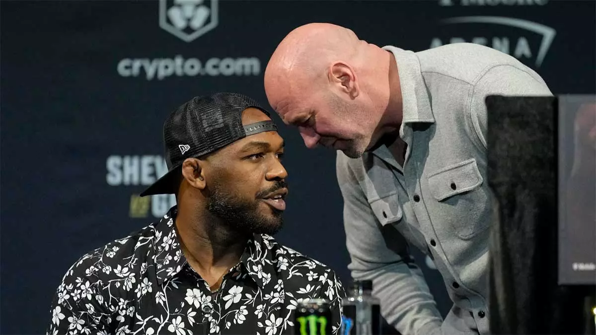 Джон Джонс и Дана Уайт