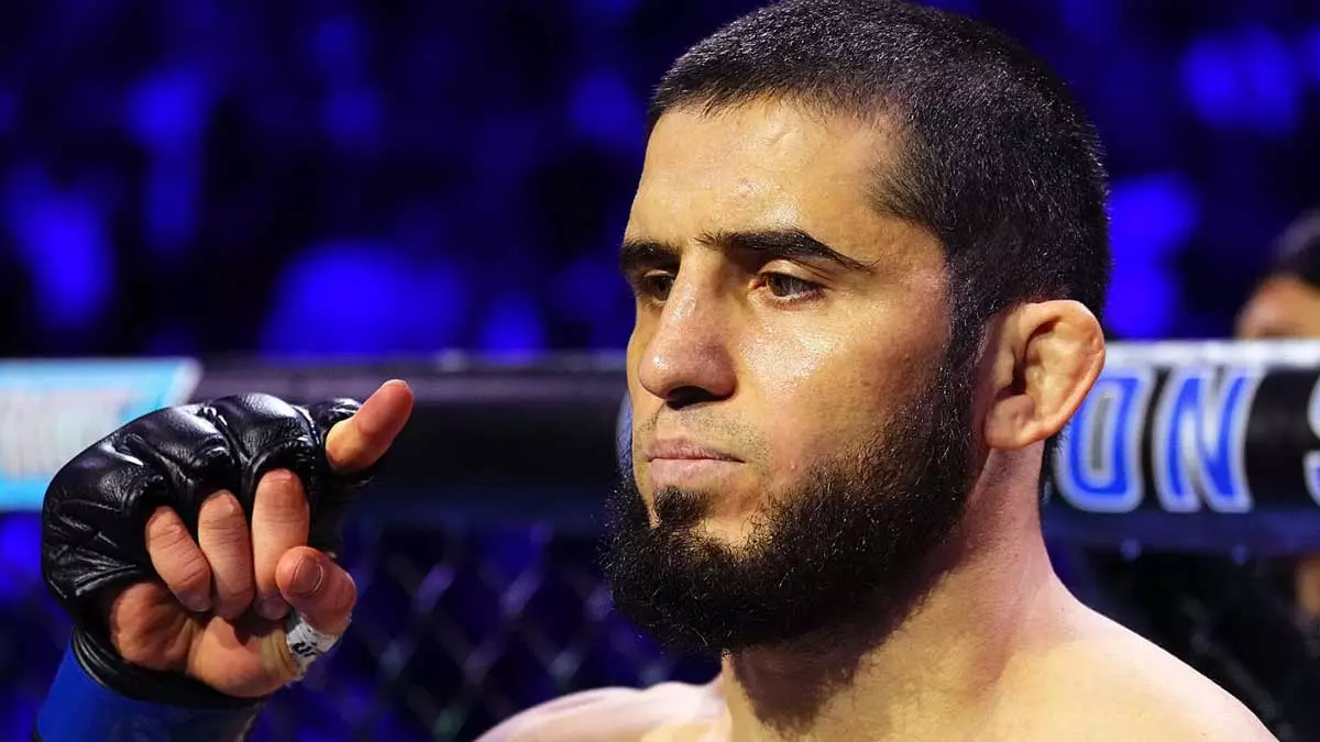 Ислам Махачев