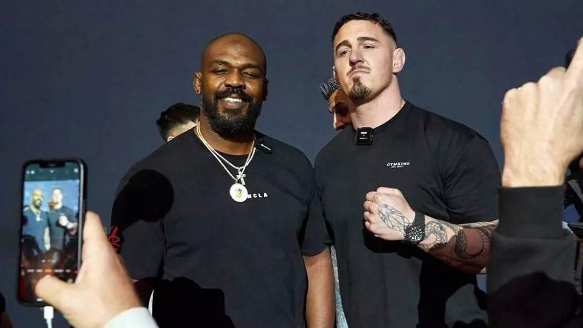 Джон Джонс и Том Аспиналл