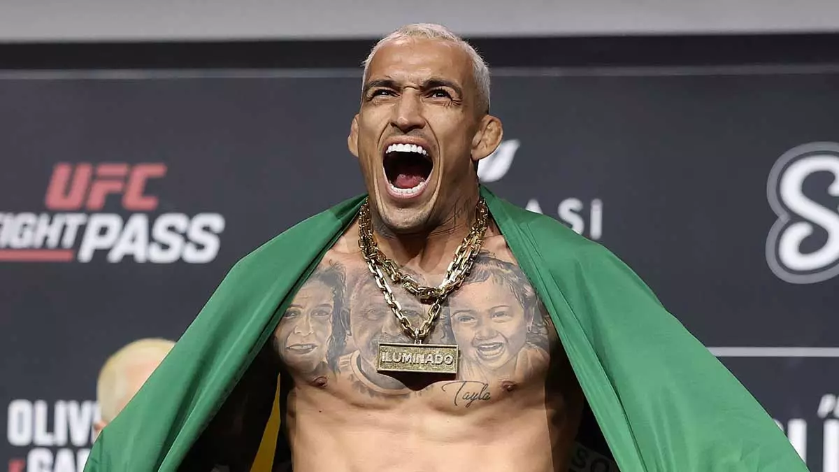 Чарльз Оливейра