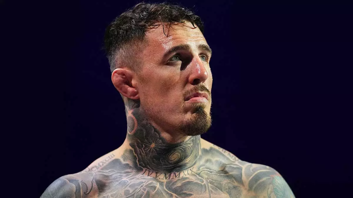 Том Аспиналл