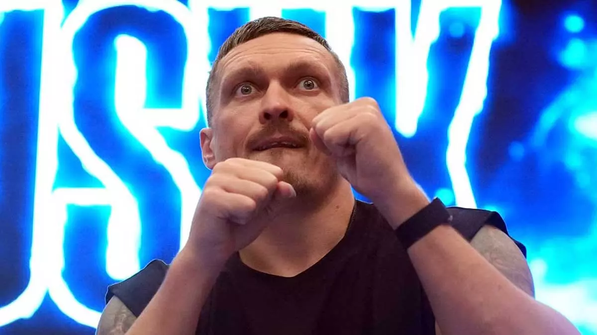 Александр Усик